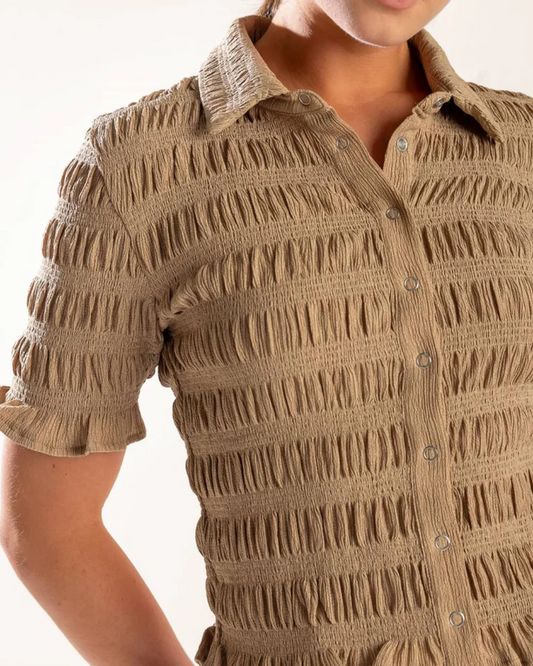 Wrinkle effect top